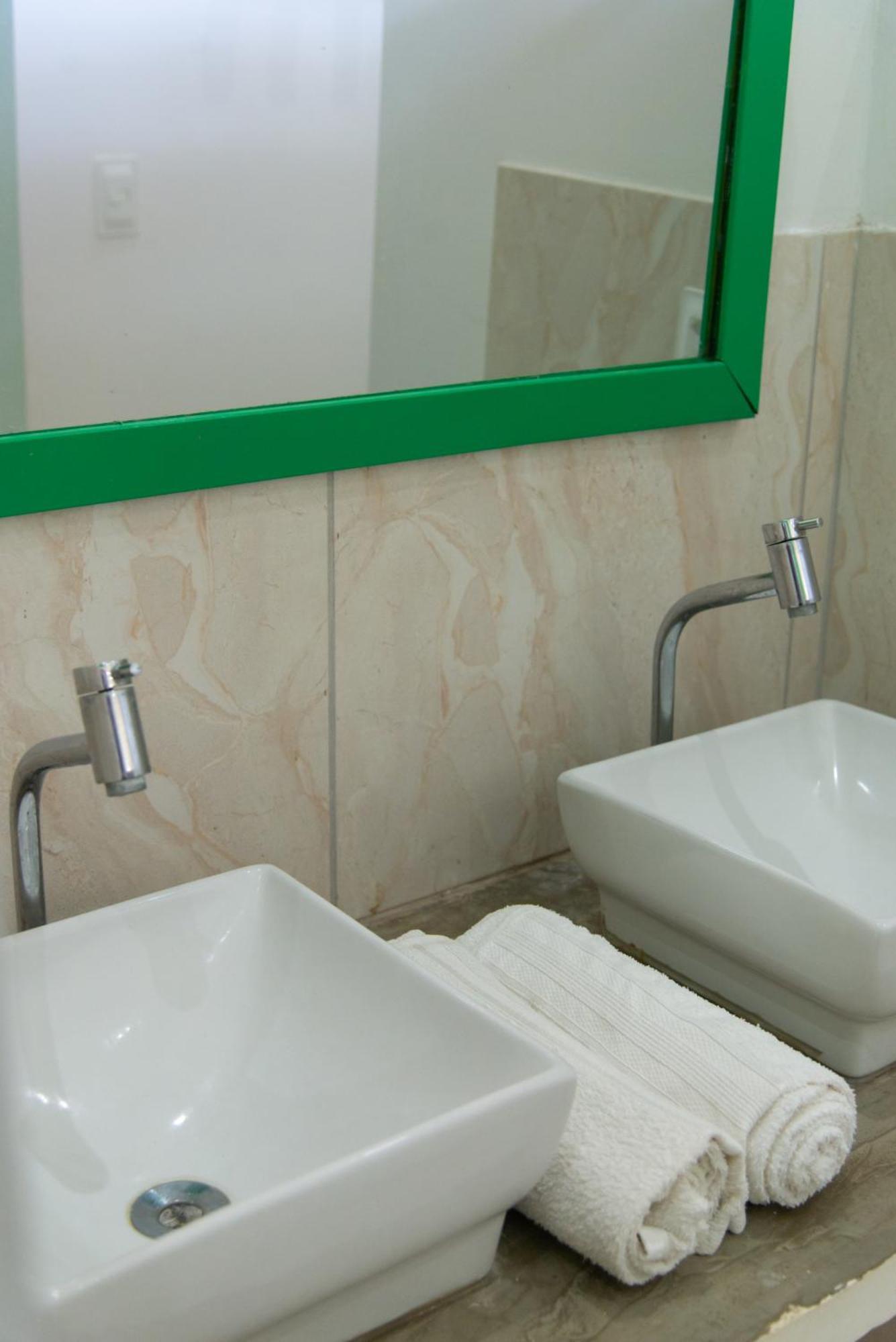 Casa Claudia Hotel Fortim Luaran gambar